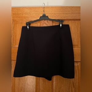 A&F Scarlett Mini Skort
